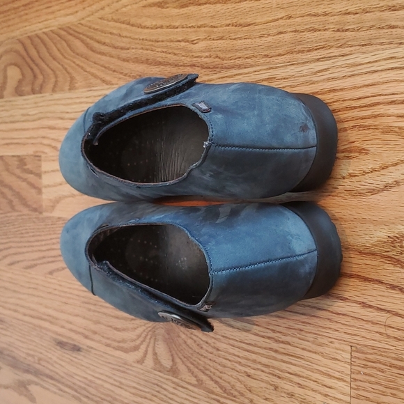Mephisto Women's Size 8 Suede Flats Shoes - Picture 3 of 9